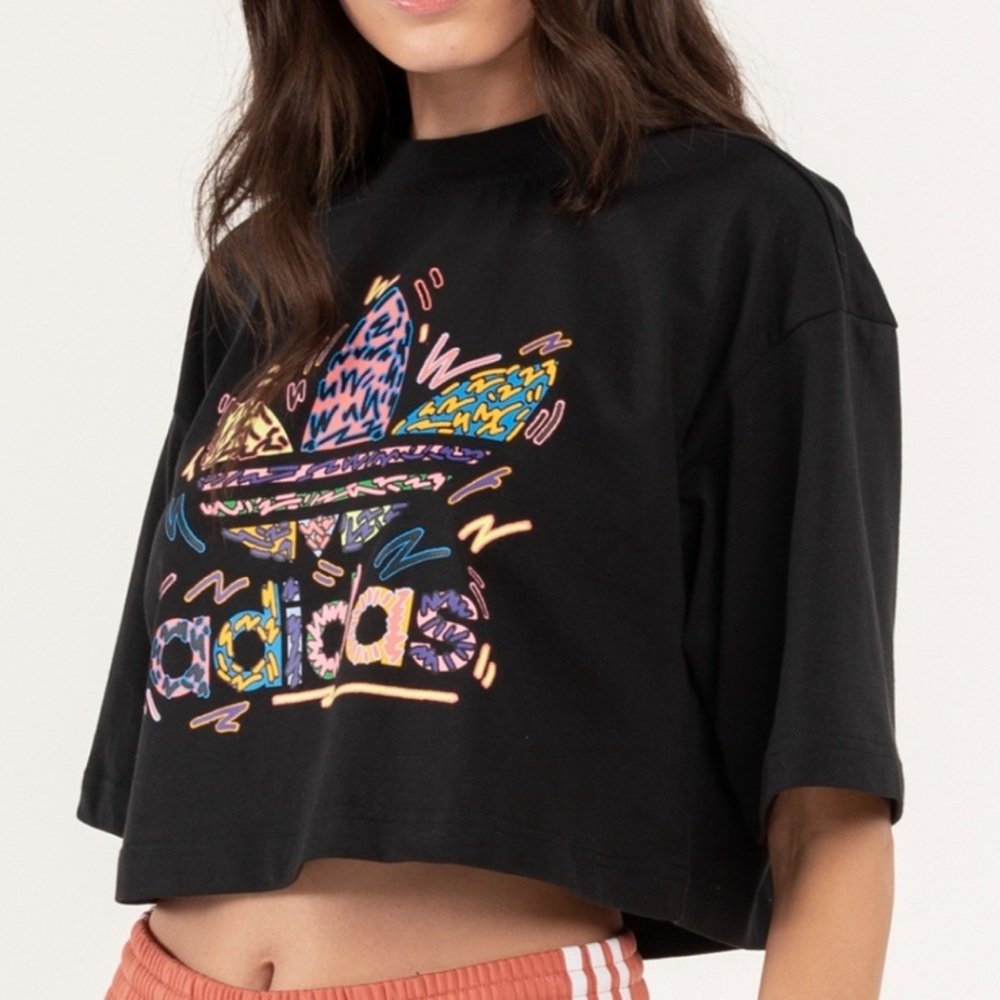Adidas Women's Black Graphic Crop Top